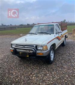 تويوتا هايلوكس